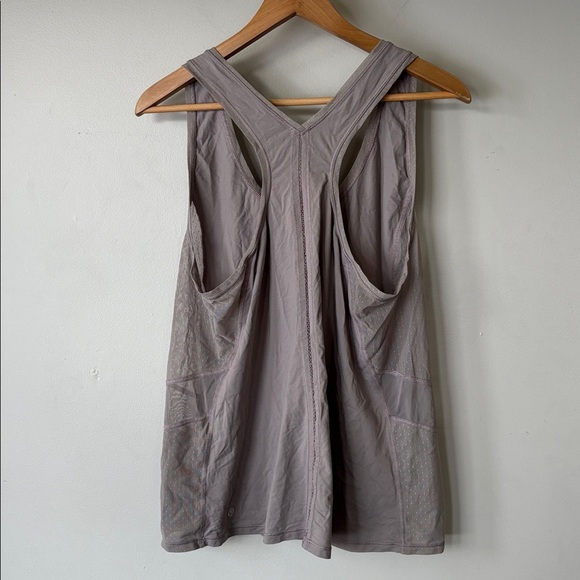 Lululemon Grey Mesh Side Racerback Tank Top Lightweight Workout Women's Large - Picture 6 of 7